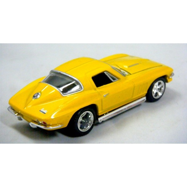 M2 Machines 1966 Chevrolet Corvette 427 Coupe - Global Diecast Direct