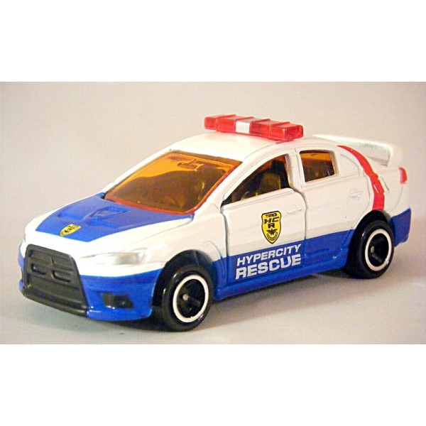 police car tomica