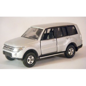 Tomica - Mitsubishi Pajero SUV - Global Diecast Direct