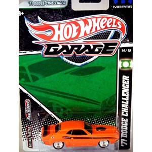 Hot Wheels Garage Series - Green Lantern 1971 Dodge Challenger