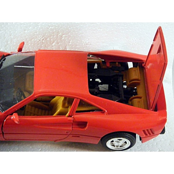 Revell - 1:24 Scale - Ferrari 288 GTO - Global Diecast Direct