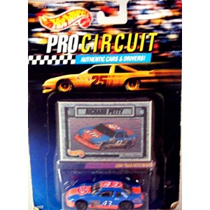 Hot Wheels NASCAR Pro Circuit - Richard Petty STP Pontiac Grand Prix