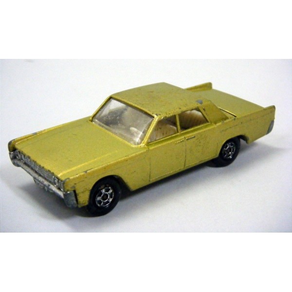 Matchbox Superfast Lincoln Continental color variations made in Bulgaria 1979 