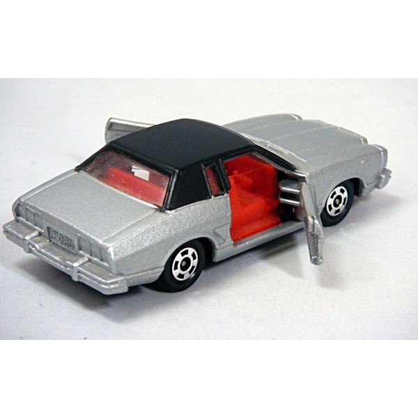 Tomica - (N0. F-38) - Ford Mustang II Ghia - Global Diecast Direct