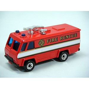 Matchbox - Airport Foam Fire Truck 