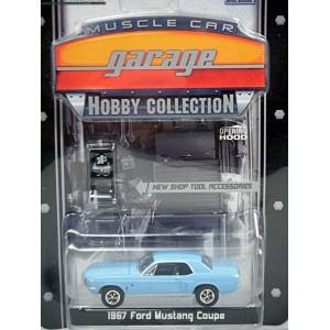 Greenlight Muscle Car Garage Hobby Collection 1967 Ford Mustang Coupe