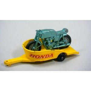 Matchbox Regular Wheels - Honda Motorcycle and Trailer