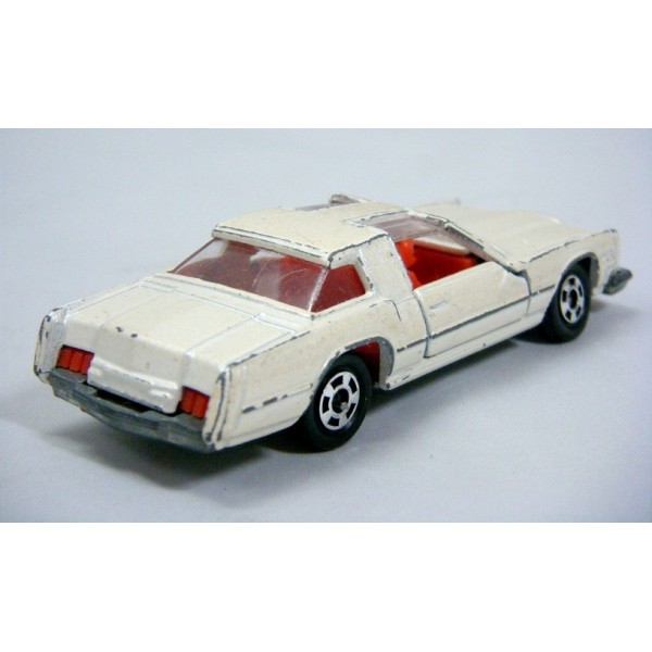 Tomica (F64) Oldsmobile Toronado XSR - Global Diecast Direct