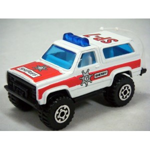 Matchbox Chevolet Blazer Sheriff Police Truck