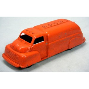 TootsieToy 1949 Ford F6 Oil Tanker Truck