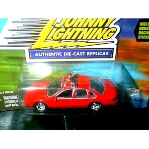 Johnny Lightning Lightning Speed Chevrolet Caprice Fire Chief Car