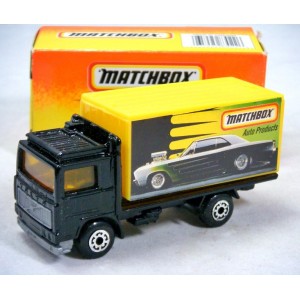 Matchbox - Volvo Container Truck - MB Auto Parts
