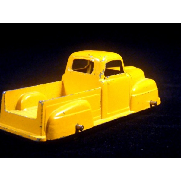 Tootsie toy trucks ford #10