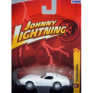 Johnny Lightning Forever 64 1975 Chevrolet Corvette C3 Coupe