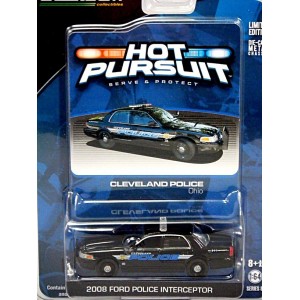 Greenlight Hot Pursuit - Cleveland Police - Ford Police Interceptor