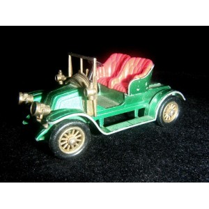 Matchbox Models of YesterYear: 1911 Renault Two-Seater 