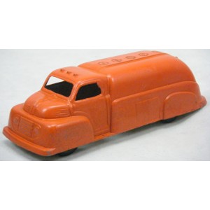 TootsieToy 1949 Ford F6 Oil Tanker Truck