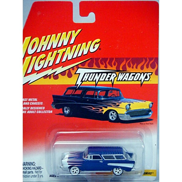 Johnny Lightning Thunder Wagons 1957 Chevrolet Nomad Global Diecast Direct 8516