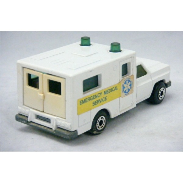 Matchbox: Chevrolet EMS Ambulance - Global Diecast Direct