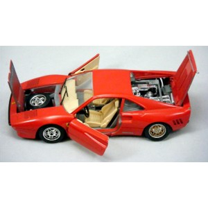 Bburago 1:24 Scale - 1984 Ferrari GTO
