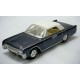 Johnny Lightning - Holiday Classics - 1961 Lincoln Continental Convetible
