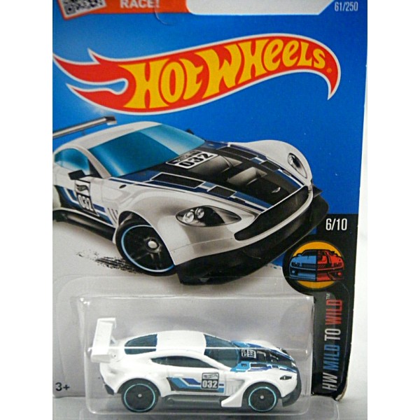 aston martin hot wheels car