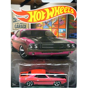 Hot Wheels Garage - 1970 Dodge Hemi Challenger 