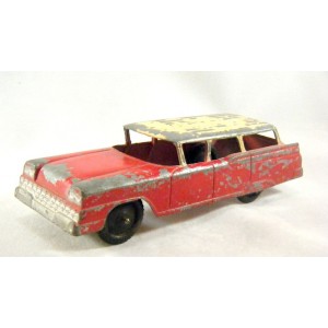 TootsieToy 1959 Ford Ranch Station Wagon