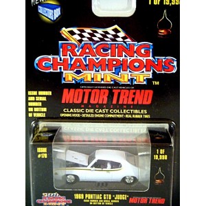 Racing Champions Mint Series - 1966 Pontiac GTO