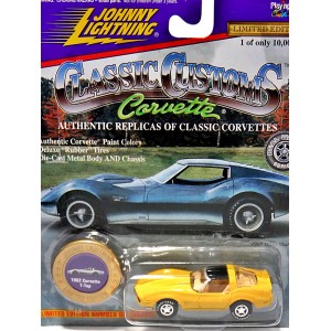 Johnny Lightning - Classic Customs Corvette 1982 Corvette Coupe