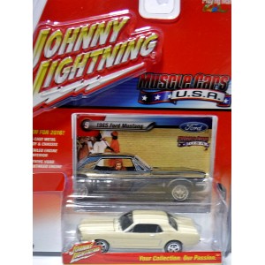 Johnny Lightning Muscle Cars USA 1965 Ford Mustang Coupe