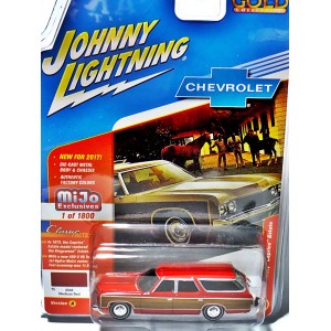 Johnny Lightning Promo - Classic Gold - Limited Edition 1973 Chevrolet Caprice Station Wagon