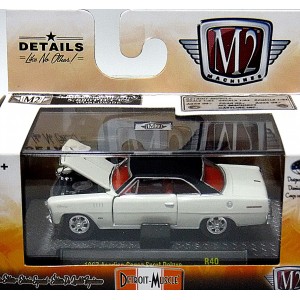 M2 Machines Detroit Muscle - 1967 Acadian Canso Sport Deluxe