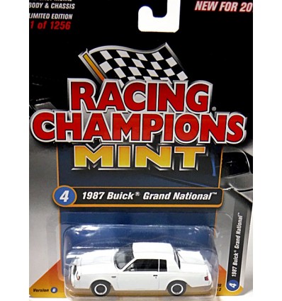 Racing Champions - Mint - 1987 Buick Grand National Regal