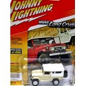 Johnny Lightning - Classic Gold - 1980 Toyota Land Cruiser