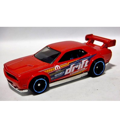 Hot Wheels Dodge Challenger Drift Car