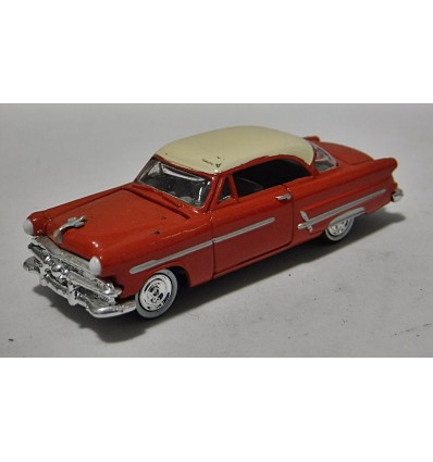 Classic Metal Works Mini Metals - HO Scale - 1954 Ford Crestliner