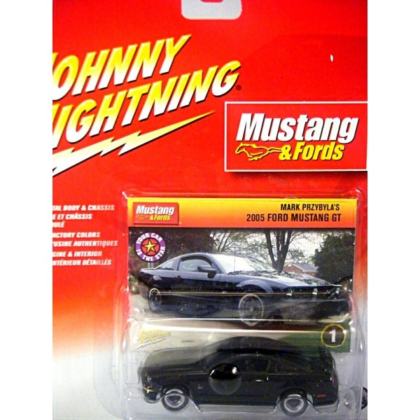 Johnny Lightning Mustangs and Fords – 2005 Ford Mustang GT - Global