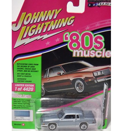 Johnny Lightning Muscle Cars USA - 1983 Oldsmobile Hurst Cutlass