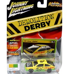 Johnny Lightning Street Freaks - Demolition Derby - 1967 Ford