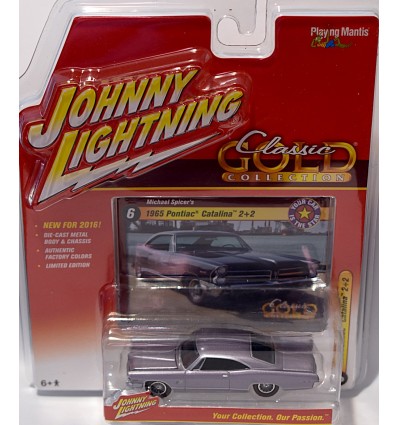 Johnny Lightning R2- Classic Gold - 1965 Pontiac Catalina 2+2