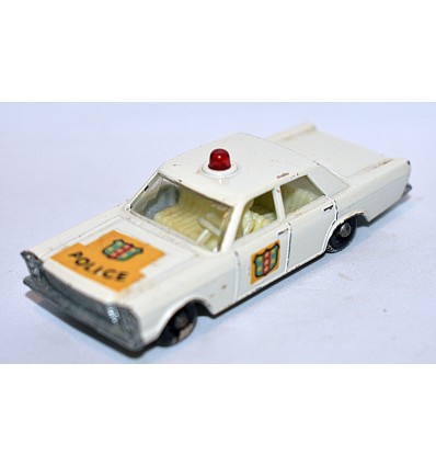 Matchbox Regular Wheels - 1965 Ford Galaxie Police Car