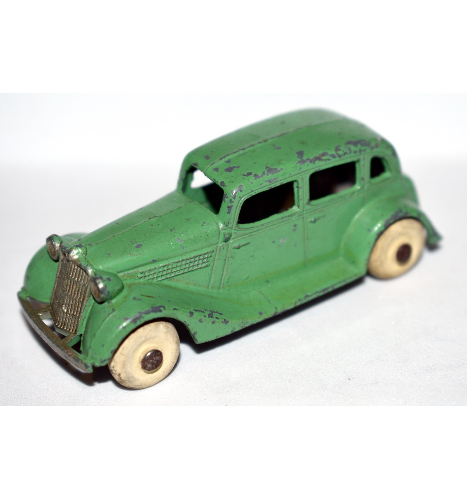 Tootsietoy - 1934 Ford Sedan