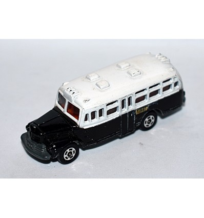 Tomica Isuzu Bonnet Police Department Bus - Global Diecast Direct