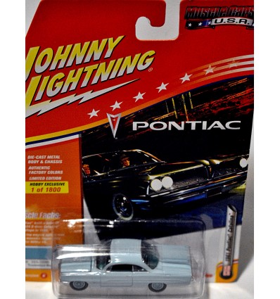 Johnny Lightning Muscle Cars USA - 1961 Pontiac Catalina