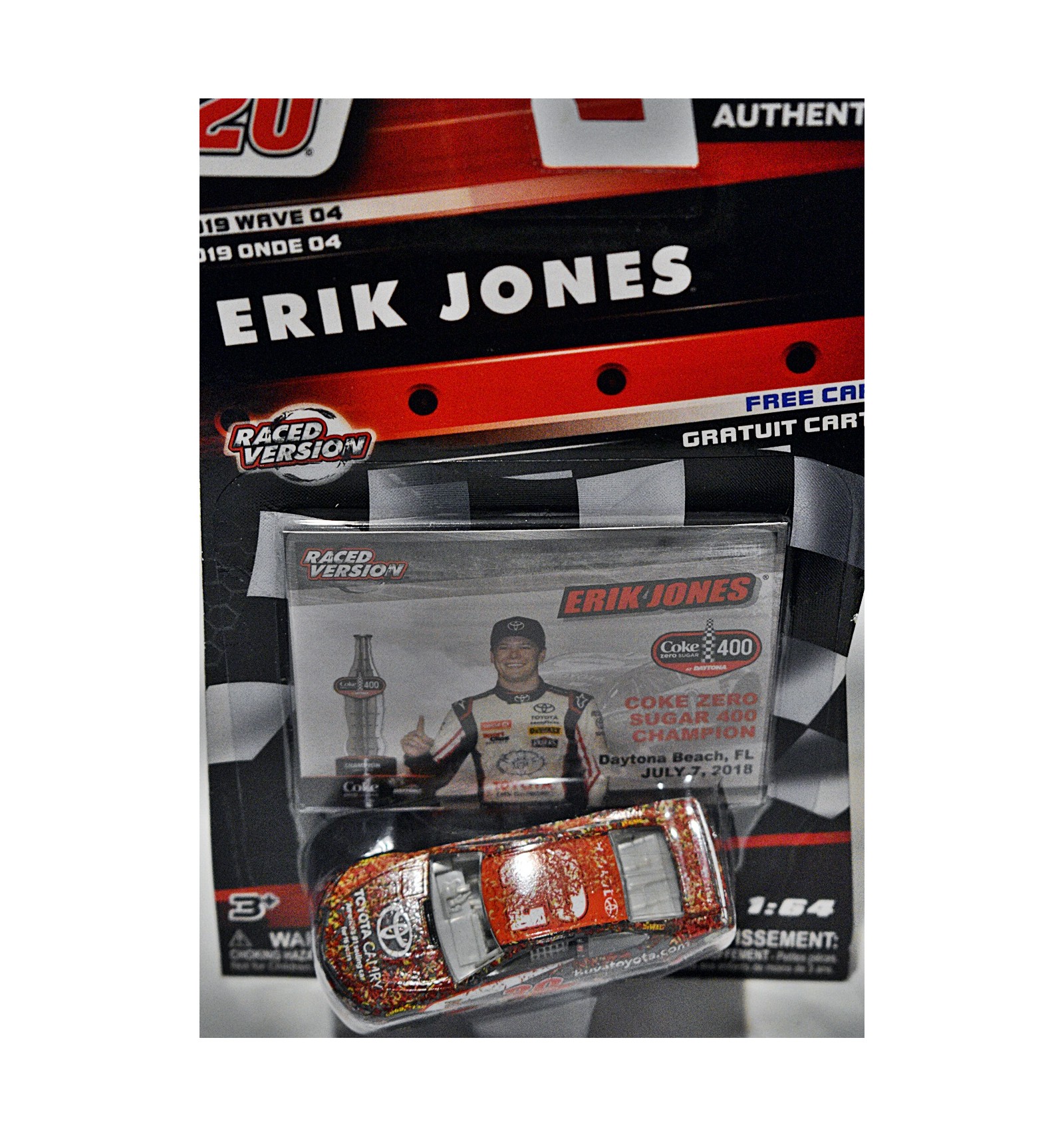 Lionel NASCAR Authentics Erik Jones 2018 Coca Cola 400 Winning