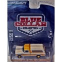 Greenlight - Blue Collar - 1977 Ford F-100 with Bed Cap