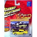 Johnny Lightning Classic Gold - 1971 Ford Maverick Grabber