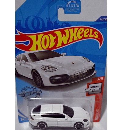 Hot Wheels - Porsche Panamera Turbo S E-Hybrid Sport Turismo