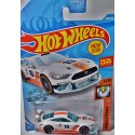 Hot Wheels - Ford Mustang GT Race Car w/ Adjustable Spilter